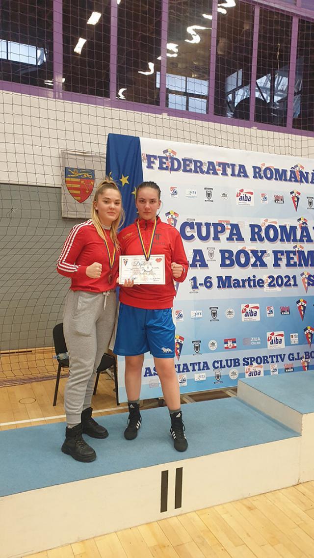 Daniela Maria Polonic și Alexandra Crihan au urcat pe podium la Cupa României