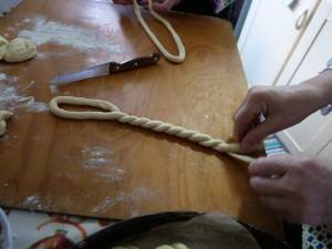 Împletitul sfințișorilor