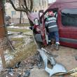 Microbuzul de transport marfă, implicat în accident