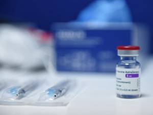 Vaccinul AstraZeneca este eficient și sigur, a concluzionat Agenția Europeană a Medicamentului