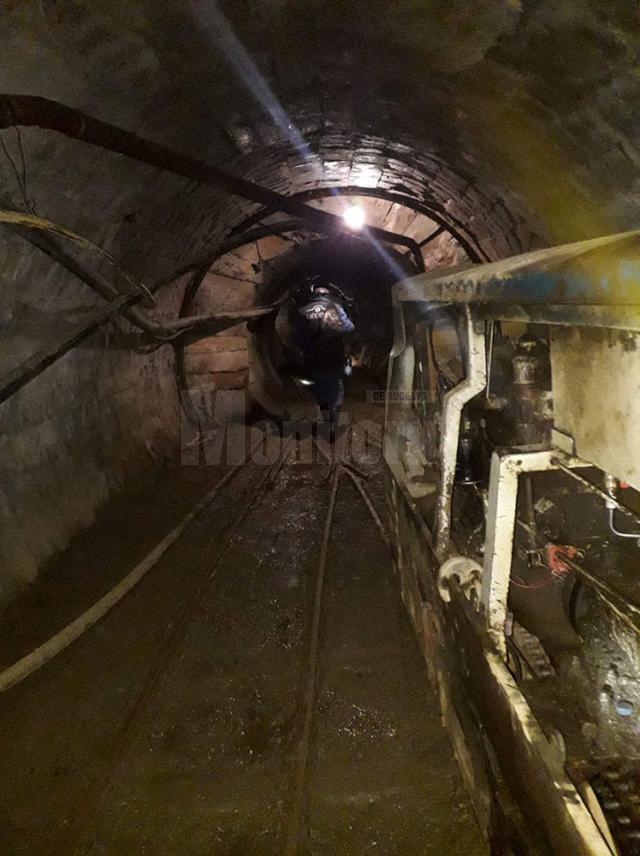 Ortacii de la minele de uraniu de la Crucea și Botușana rămân, în continuare, blocați în subteran