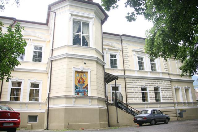 Bărbatul a ajuns la Spitalul de Psihiatrie din Câmpulung Moldovenesc