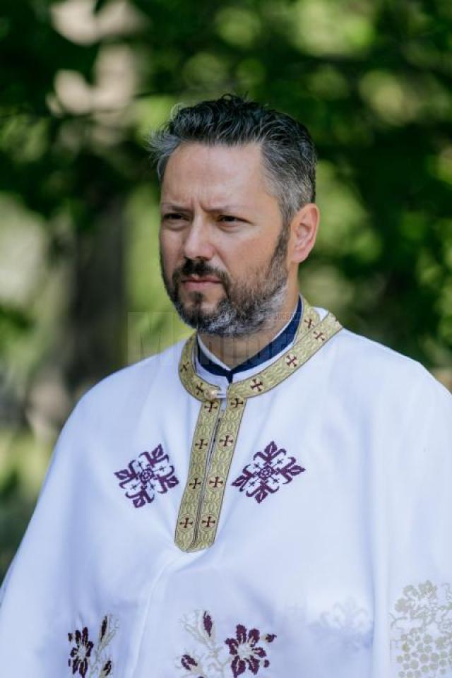 Pr. prof. dr. Ștefan Mindea susține conferința „Trăiri cu Dumnezeu: la altarul Bisericii, al suferindului și al familiei”