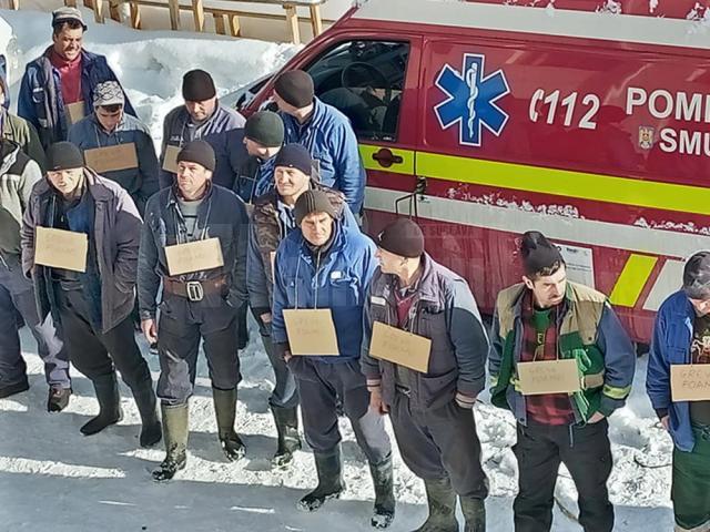 Minerii de la exploatările de uraniu din județul Suceava au intrat în greva foamei