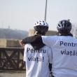 Tinerii ATOS au marcat „Marșul pentru viață!” printr-o plimbare cu bicicletele prin municipiul Suceava