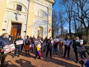42 de amenzi pentru protestul de aseară din centrul Sucevei