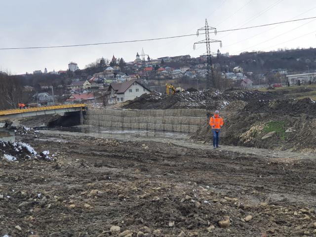 Porțiunea din Ruta Alternativă Suceava-Botoșani pentru trafic foarte greu de pe strada Apeductului va fi dată în funcțiune până la sfârșitul anului