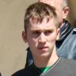 Un tânăr care a gonit cu 200 de km/h cu poliţia după el a scăpat cu o amendă penală ...