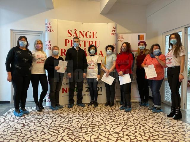 O parte dintre angajații Spitalului Județean Suceava au sărbătorit Ziua Mondială a Sănătății donând sânge