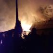 Un incendiu devastator a mistuit toate construcțiile dintr-o gospodărie