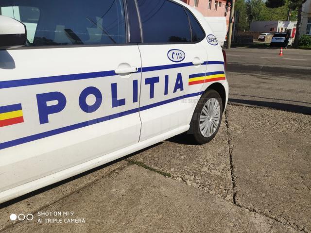 Un echipaj de la Biroul Rutier Suceava a acționat după un apel la 112