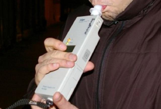 La testarea cu aparatul alcooltest a rezultat o valoare de 1,00 mg/l alcool pur în aerul expirat