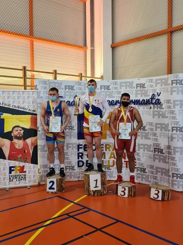 Cei trei medaliaţi ai CSM Suceava la Cupa României pentru juniori