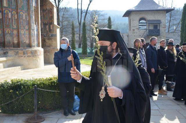 Sărbătoarea Floriilor, la Mănăstirea Voronet Foto Constantin Agafiței