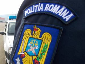 Poliţiştii l-au identificat pe tâlhar Sursa stiripesurse.ro