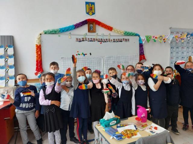 Proiectul educativ „9 Mai – Ziua Europei”, la Şcoala Gimnazială Pârteștii de Sus