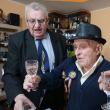 Veteranul Constantin Dencef a fost sărbătorit la împlinirea vârstei de 100 de ani