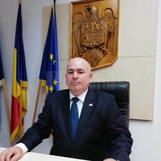 Prefectul județului Suceava, Iulian Cimpoeşu