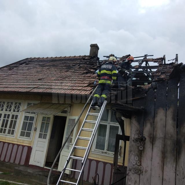 Incendiu cu final tragic, joi la prânz, în satul Capu Codrului, comuna Păltinoasa