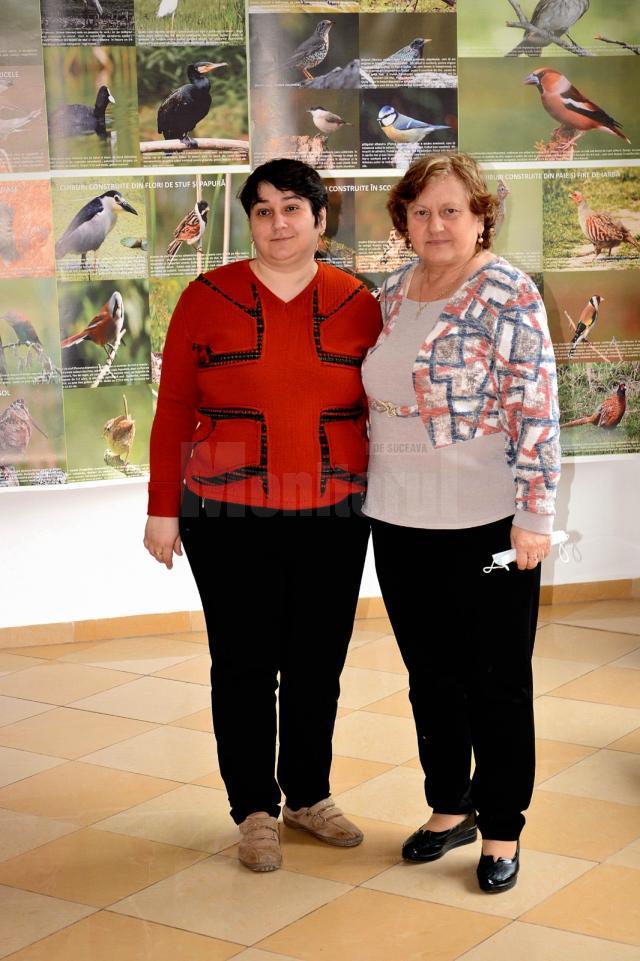 La Galeriile de Artă din Rădăuți a fost vernisată miercuri, 2 iunie, expoziția itinerantă „Cuibușor de nebunii”