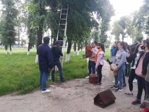 Activități de protejare a mediului înconjurător, la Liceul Tehnologic „Mihai Eminescu” Dumbrăveni