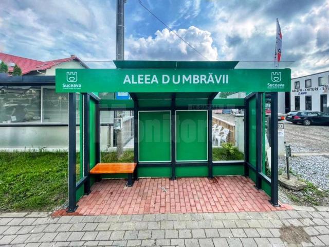 Noi stații de așteptare sunt deja montate deja în 10 locații din municipiul Suceava