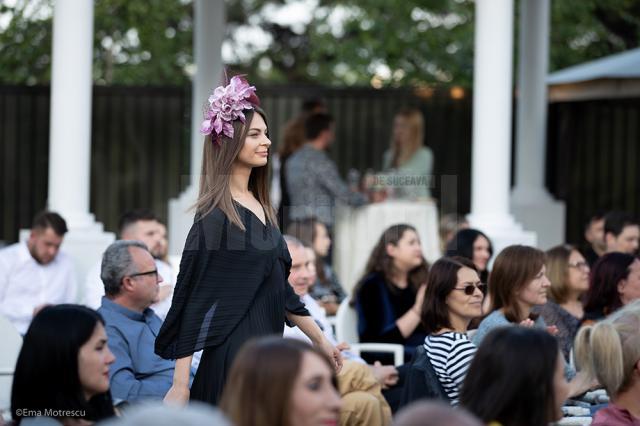 Muzică live cu Horia Brenciu, prezentare de modă și relaxare, la evenimentul caritabil de la Eden Garden. Foto: Ema Motrescu