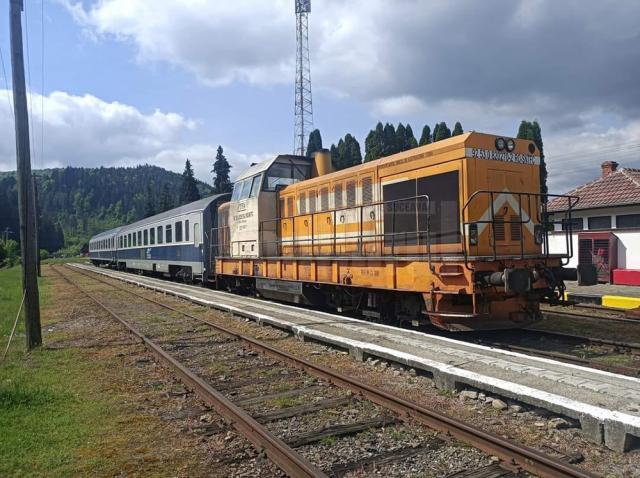 Trenul Suceava-Putna sursa Foto Pagina de facebook Calea ferată Dornești-Putna