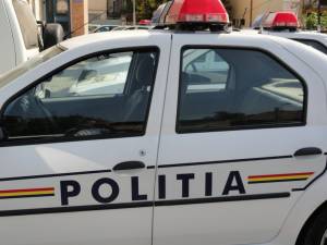 Polițiștii suceveni au prins pe stradă un evadat din arest la domiciliu