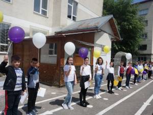 Rezultate excelente pentru elevii din Fălticeni la examenele Cambridge English