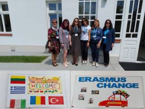 Cadre didactice sucevene, în Polonia, pentru activități menite să ajute dezvoltarea elevilor cu cerințe educaționale speciale