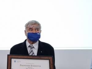 Prof. univ. dr. ing. Radu Leontie Cenușă a fost distins cu titlul de „Profesor Emeritus” al universității sucevene