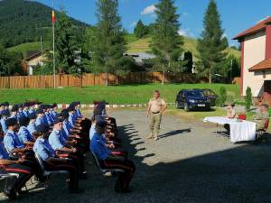 Elevi de la Colegiul Național Militar „Ștefan cel Mare”, în tabără de instrucție la Colibița