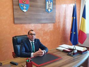 Virgil Saghin, primarul din Vatra Moldovițe, trimis în judecată de DNA