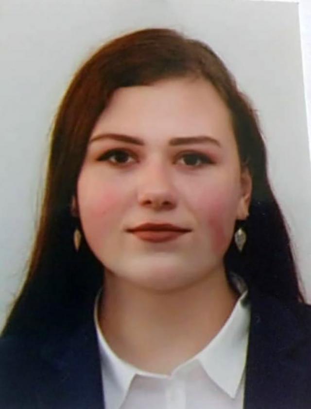 Daria Ioana Ciubotariu, eleva de 10 de la Colegiul „Mihai Eminescu” Suceava