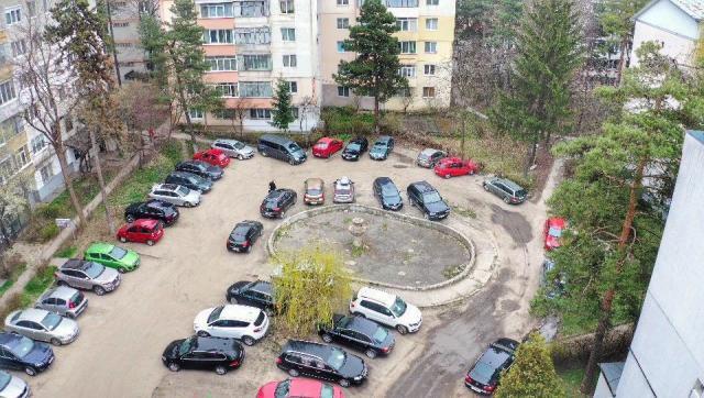 “Locul cunoscut de suceveni “La Bazin” devenit acum parcare cu acte în regulă
