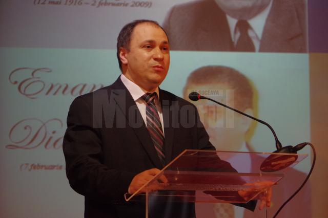 Mihai Dimian, prorectorul USV, va deveni cetățean de onoare al Sucevei