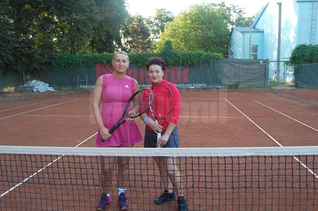 Andreea Stan şi Cici Robciuc s-au confruntat în cadrul întrecerii feminine a Cupei Monitorul