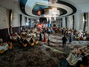 Nunțile cu pînă la 400 de invitați sunt permise de la 1 august - foto www.facebook.comfloricel.adrian.fotograf