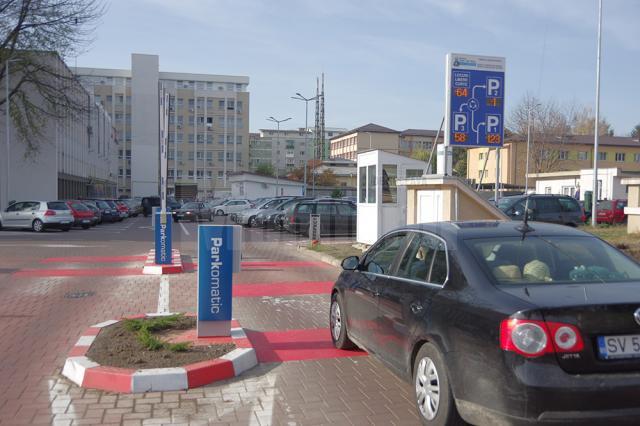 Abonamentul de parcare diferențiat pentru angajații Spitalului Suceava, cerut de sindicat, analizat în august