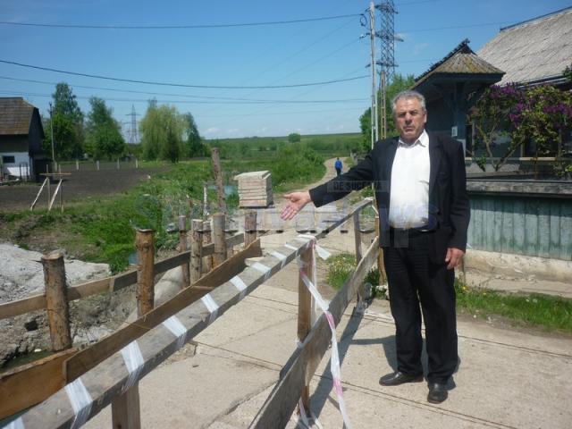 Primarul Gheorghe Luța