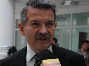 Fostul rector al USV Adrian Graur va deveni “Cetățean de onoare al Sucevei”