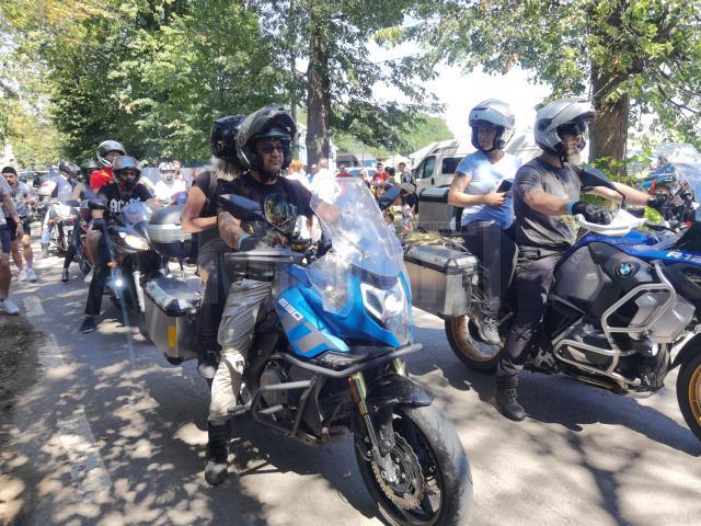 O impresionantă paradă de motociclete la parada Bucovina Motorfest 2021 6