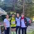 Voluntarii EGGER alături de Gabriel Bularda, câştigătorul cursei Lady’s Rock 48k, sponsorizată de EGGER