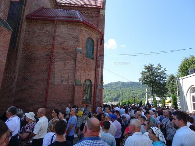 Hramul Sanctuarului Marian de la Cacica, sărbătorit în prezența a mii de credincioși