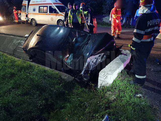 Două accidente cu mașini ieșite în decor la Horodnic. Un șofer a încercat să evite două vaci