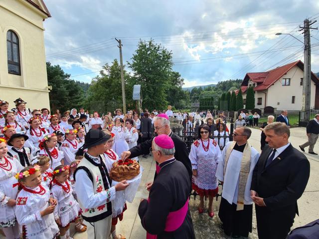 Sărbătoarea Roadelor, un eveniment care strânge la un loc polonezii din Bucovina