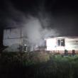 Casa unei familii din Berchișești, cuprinsă de flăcări în plină noapte
