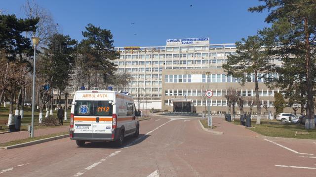 Spitalul din Suceava, asaltat de pacienți cu forme medii și grave de Covid. ATI funcționează de azi la capacitate maximă