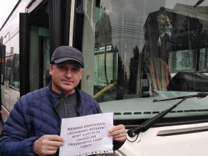 Protest al transportatorilor publici locali din Suceava, în semn de solidaritate cu colegii lor din Vaslui
